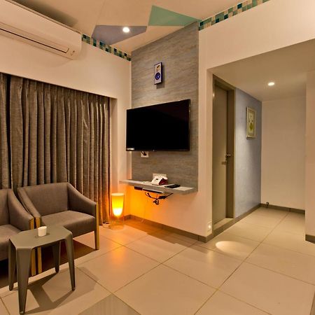 Hotel Millennium Park Panchgani Eksteriør bilde
