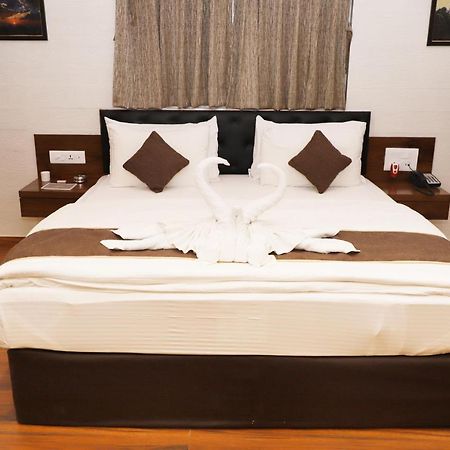 Hotel Millennium Park Panchgani Eksteriør bilde