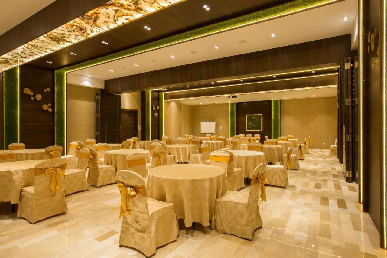 Hotel Millennium Park Panchgani Eksteriør bilde