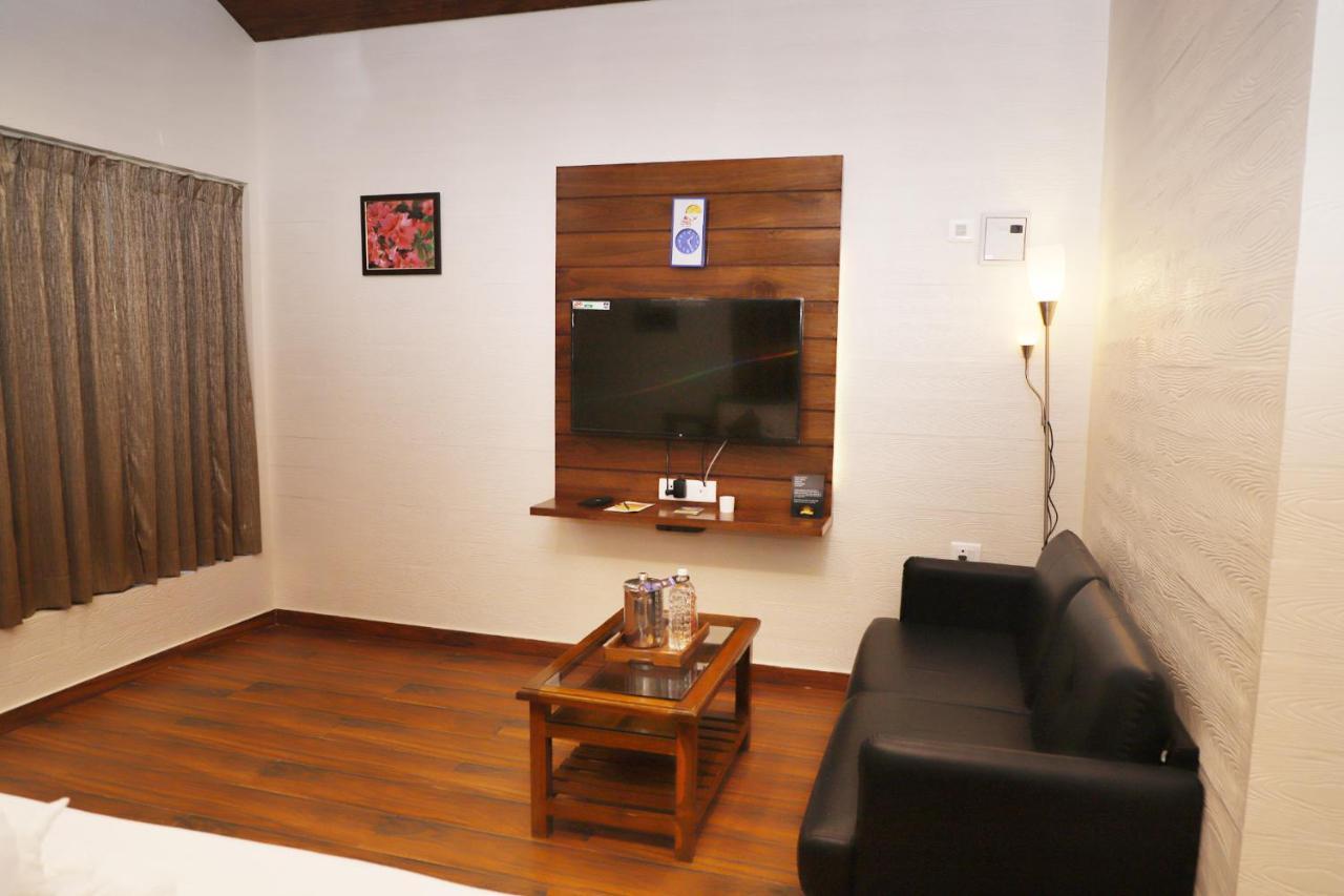 Hotel Millennium Park Panchgani Eksteriør bilde